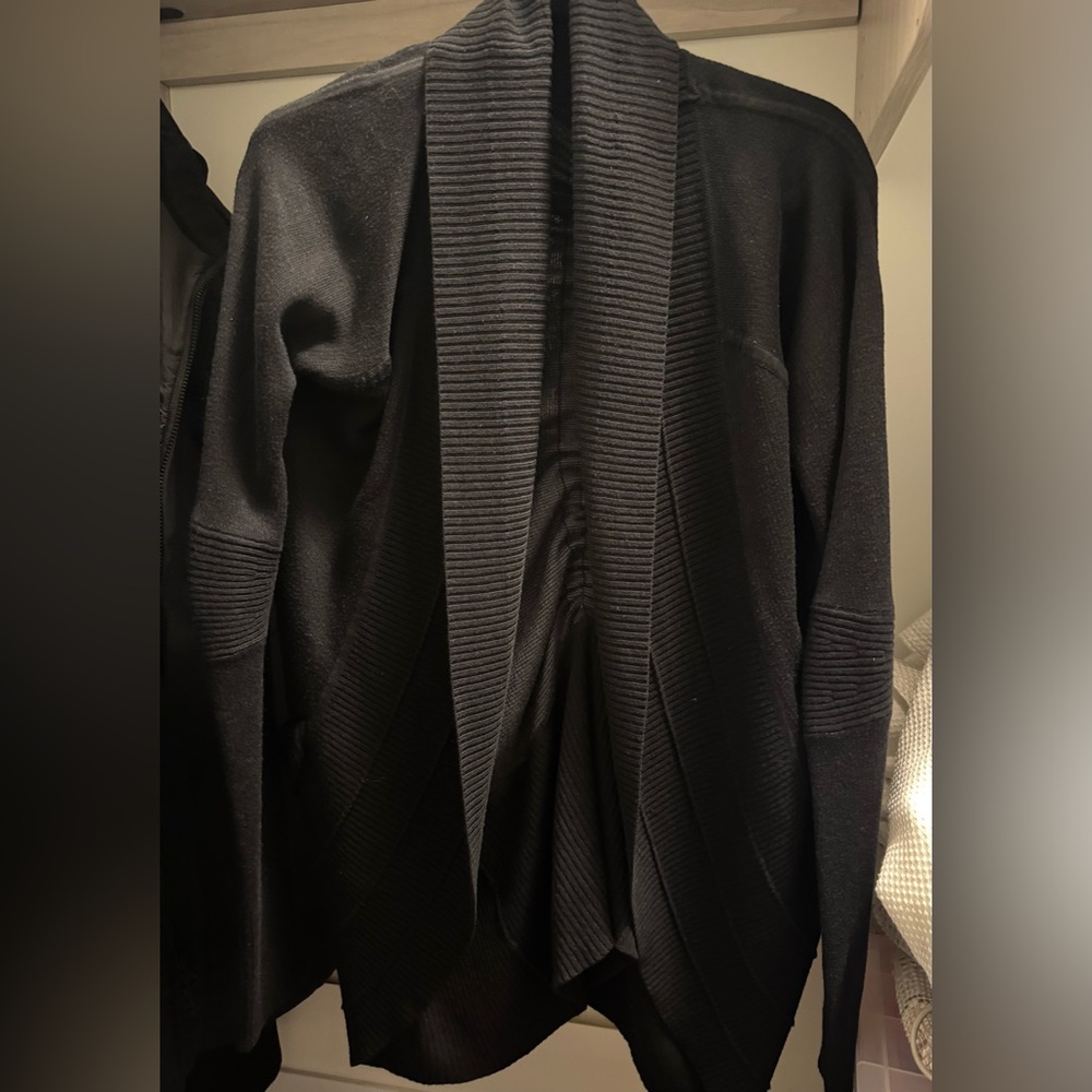 Lululemon Athletica Black reversible knit Cardigan with cinch drawstring